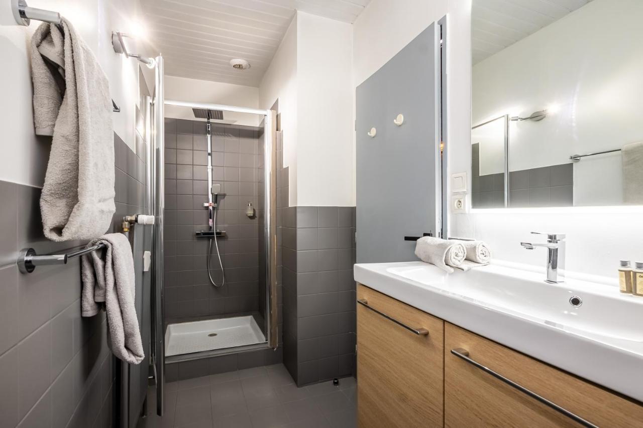 Apartamento Cocon Sensuel - 50 Nuances - Les Cocons De Nath Montbéliard Exterior foto