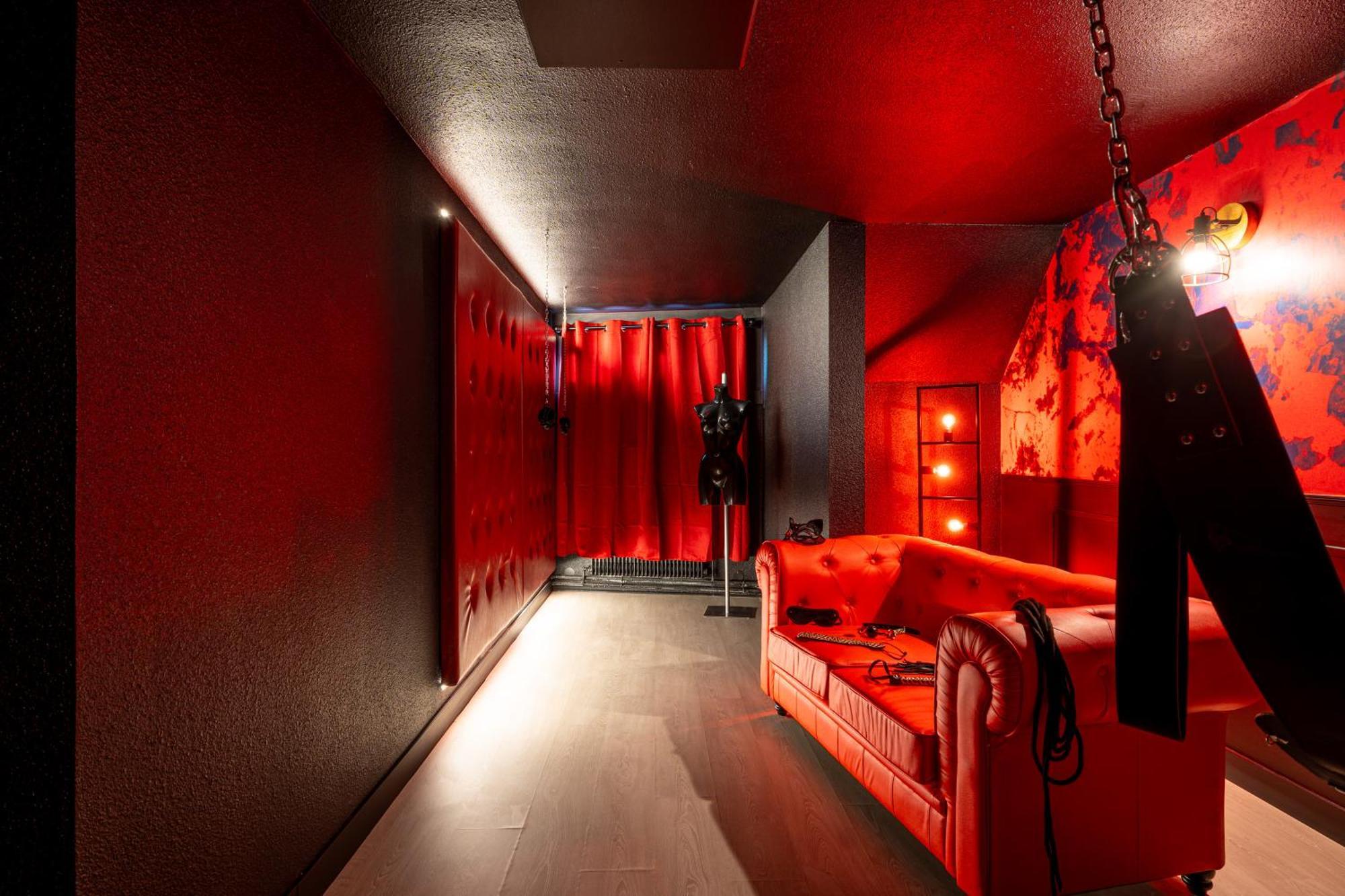Apartamento Cocon Sensuel - 50 Nuances - Les Cocons De Nath Montbéliard Exterior foto